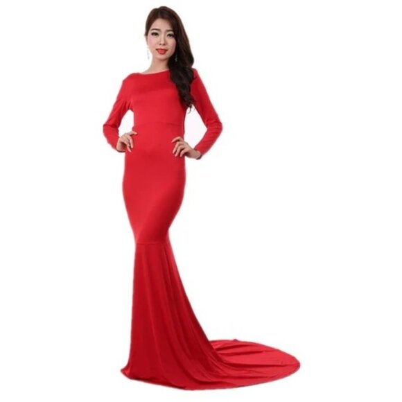 Red Long-Sleeve Backless Criss-Cross Stretchy Mermaid Gown With Elegant Floor-Le - Picture 2 of 7